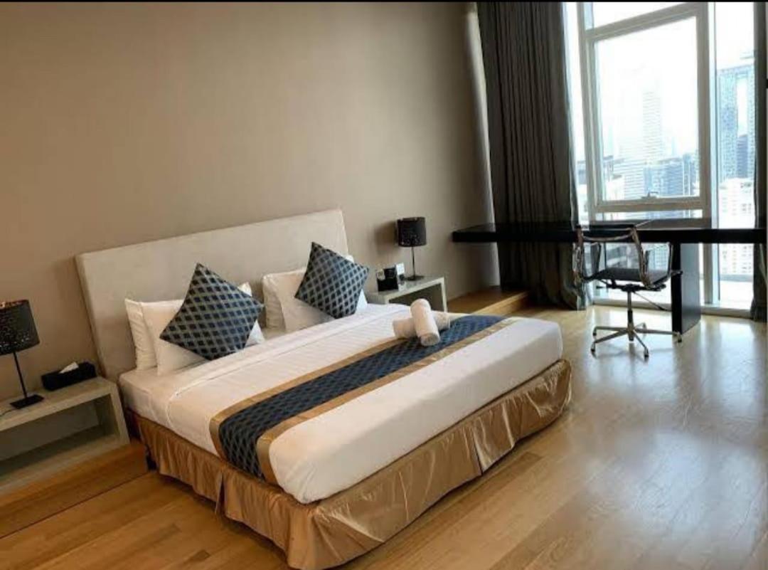 Apartemen The Platinum By Castle