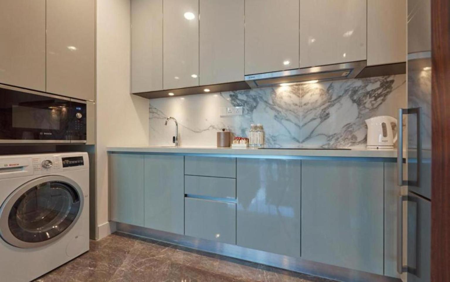 The Platinum By Castle Apartemen